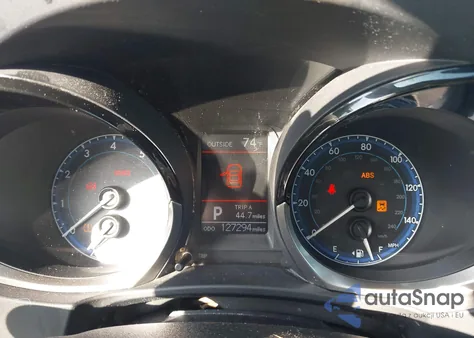 2015 Toyota Corolla S Plus z USA, uszkodzony, nr VIN 2T1BURHE5FC293653